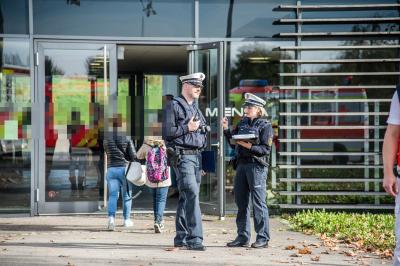 Metzingen-Neugreuth: Reizgas in Schulmensa versprueht - 95 Betroffene - Grosseinsatz